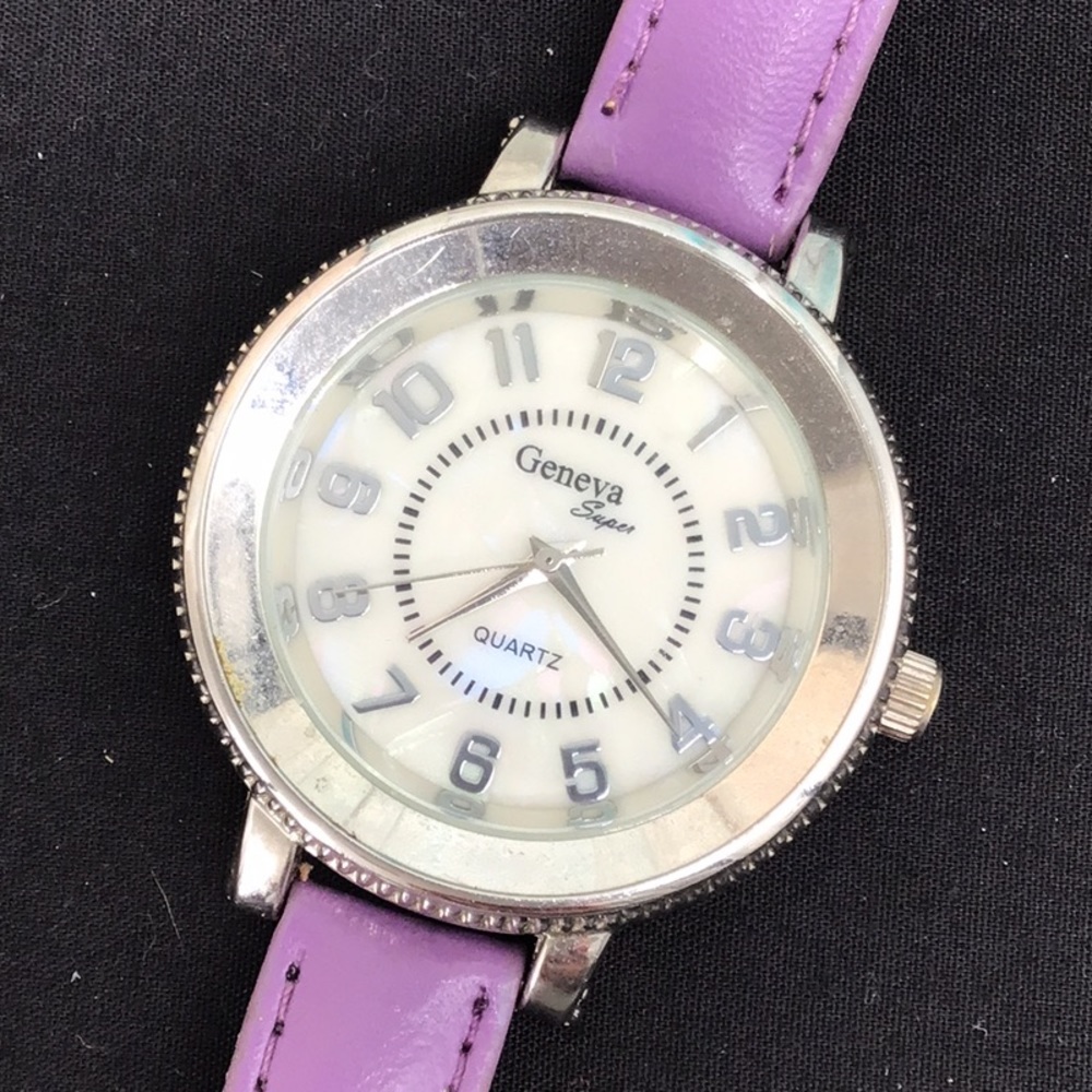 Geneva Watch with pearl face